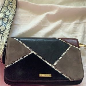 Super cute crossbody purse!